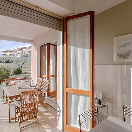 Natural Chic - Close To City Center And Beach - Parking Desenzano del Garda Exterior photo