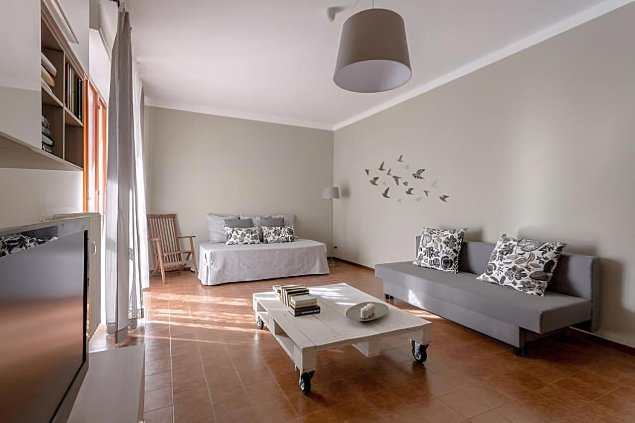 Natural Chic - Close To City Center And Beach - Parking Desenzano del Garda Exterior photo